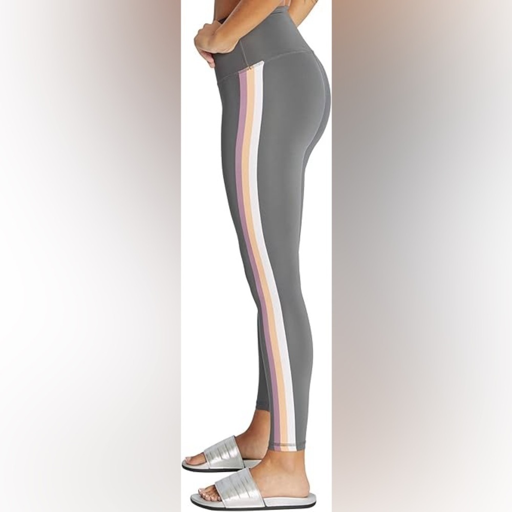 Wildfox Women’s 7/8 Ultra High Rise Iron Gate Grey Striped Athletic Leggings L